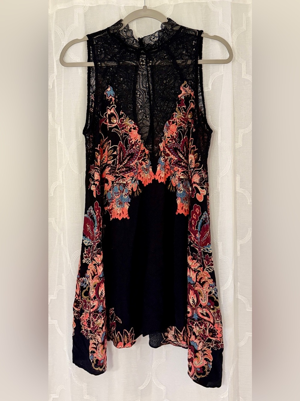 Free People Medium Black Floral Lace Swing Tunic Top